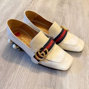 Gucci Women's White Leather Marmont pearl Loafers sz 34.5